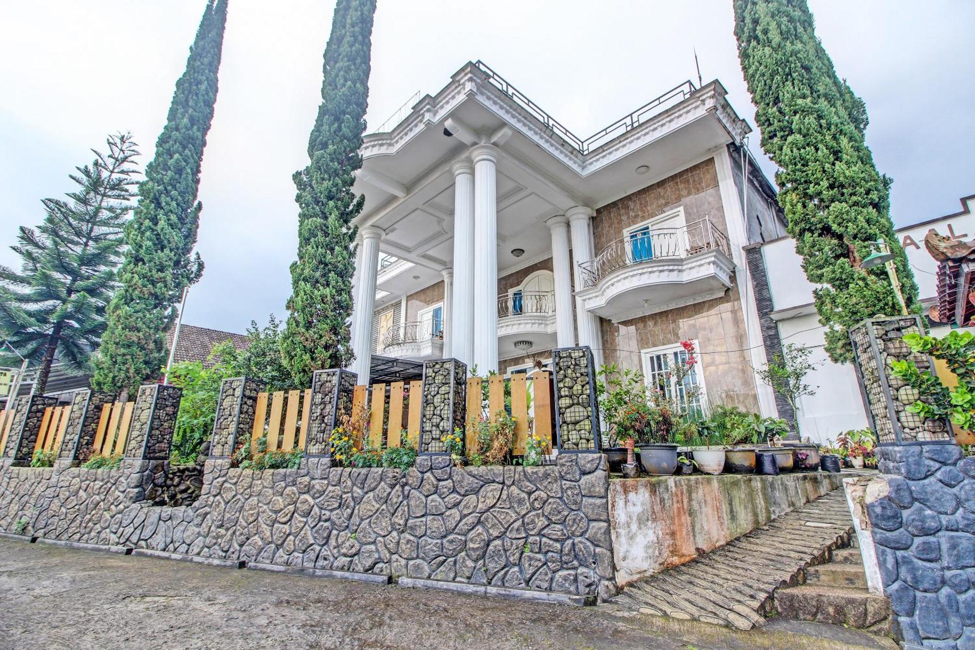 Oyo 92628 Raja Alam Homestay Karanganyar  Exterior foto